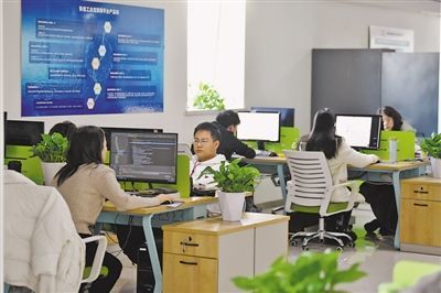 奋楫笃行启新局 以信息技术赋能宁夏黄河流域生态保护与高质量发展先行区建设